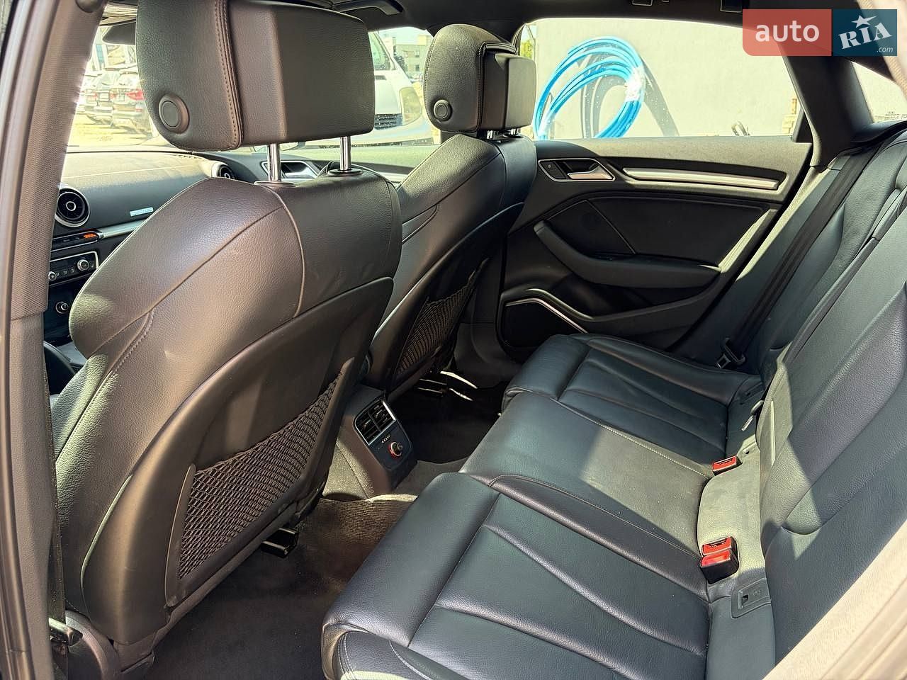 Audi A3 Sportback 2016 VIN WAUK8GFF0G1118363 фото оголошення 12 з 24