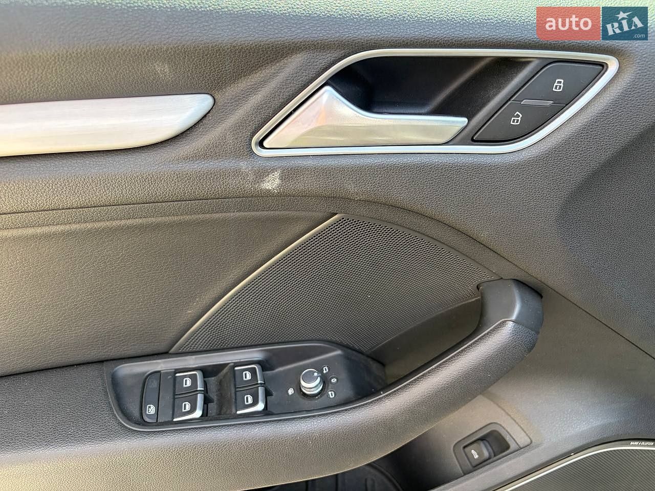 Audi A3 Sportback 2016 VIN WAUK8GFF0G1118363 фото оголошення 13 з 24