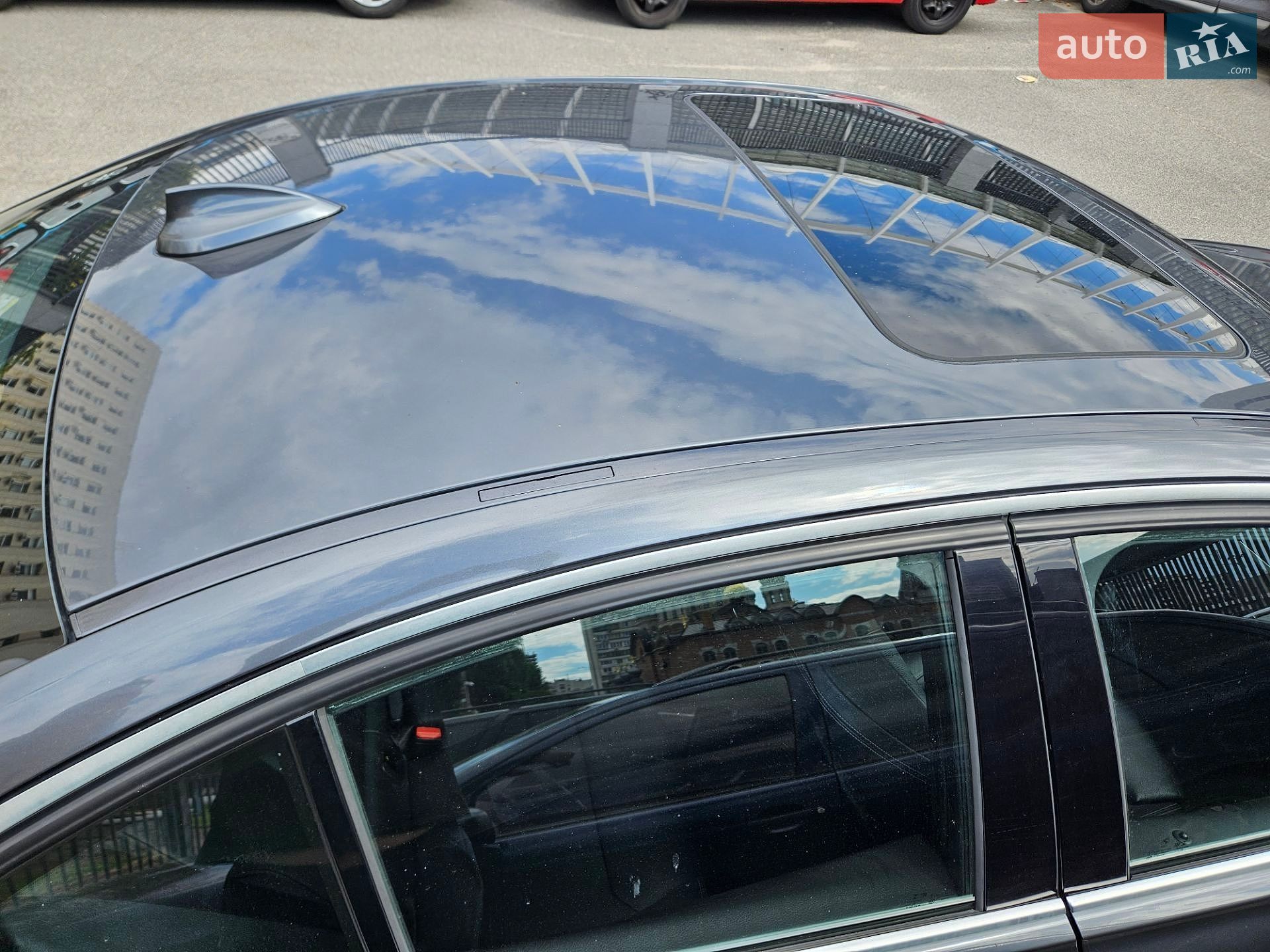 BMW 3 Series 2018 VIN WBA8E1C59JA756355 фото оголошення 12 з 27