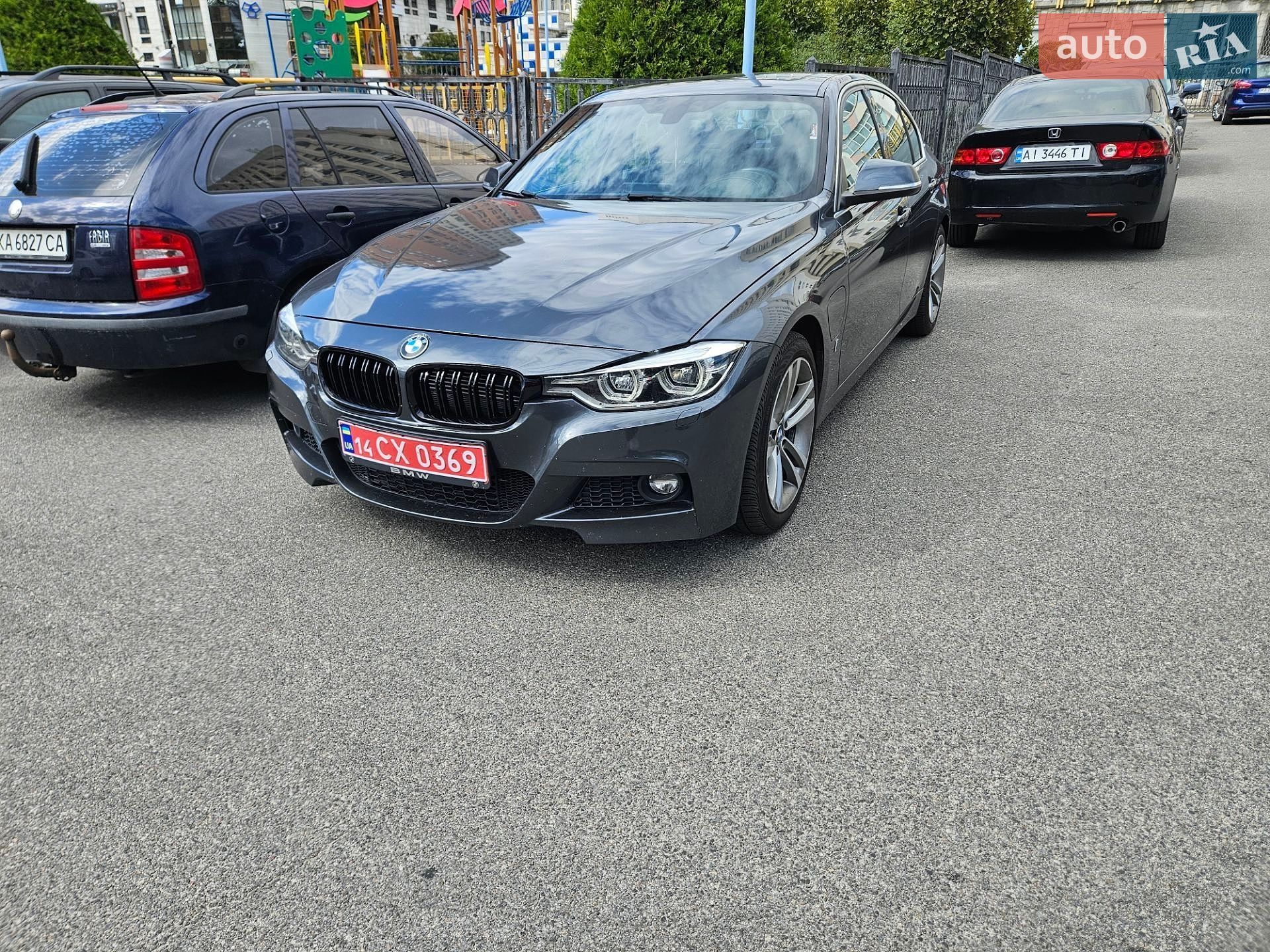 BMW 3 Series 2018 VIN WBA8E1C59JA756355 фото оголошення 15 з 20