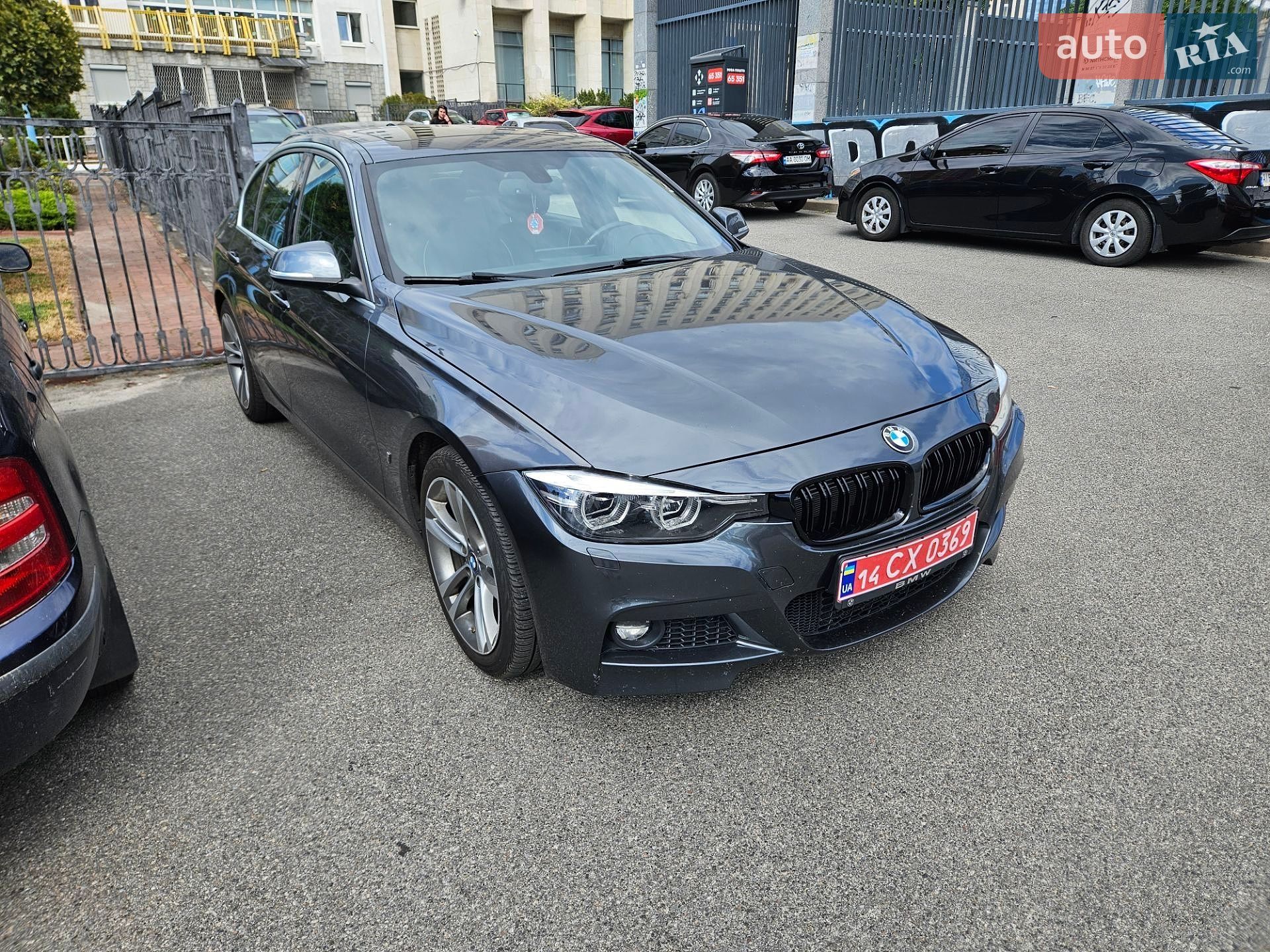 BMW 3 Series 2018 VIN WBA8E1C59JA756355 фото оголошення 11 з 27