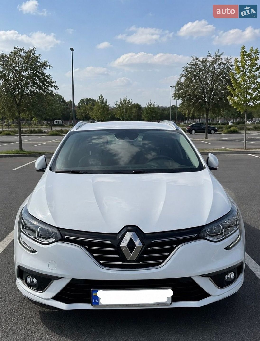 Renault Megane 2017 VIN VF1RFB00458349851 фото оголошення 6 з 8