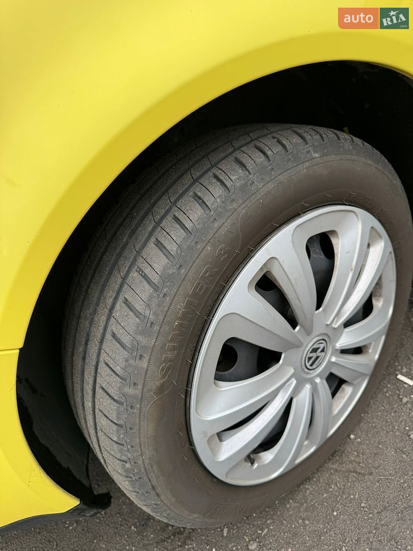 Volkswagen Golf 2000 VIN WVWZZZ1JZYW681857 фото оголошення 8 з 12