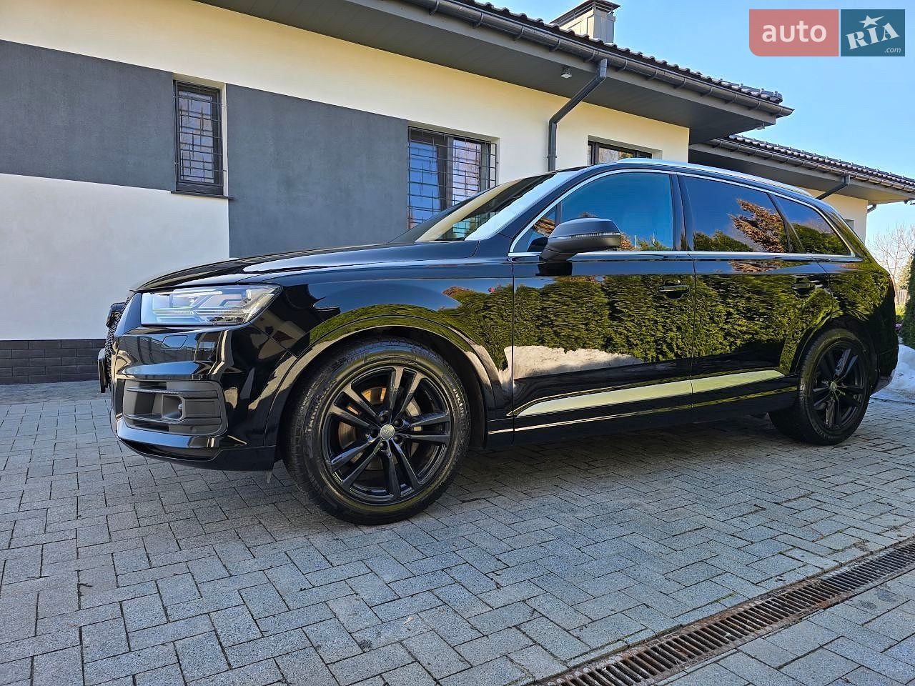Audi Q7 2016 VIN WAUZZZ4M4GD063035 фото оголошення 3 з 24