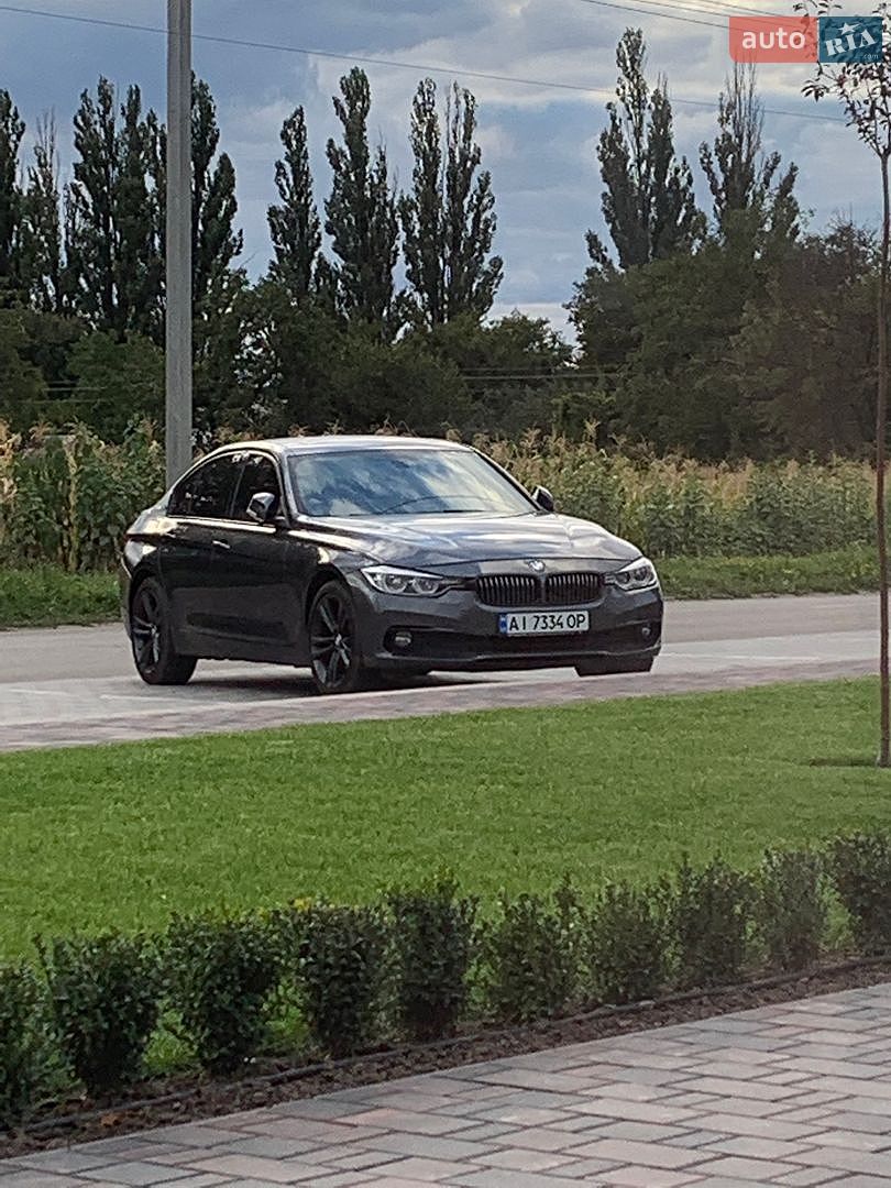 BMW 3 Series 2017 VIN WBA8D9C55HK677545 фото оголошення 2 з 24