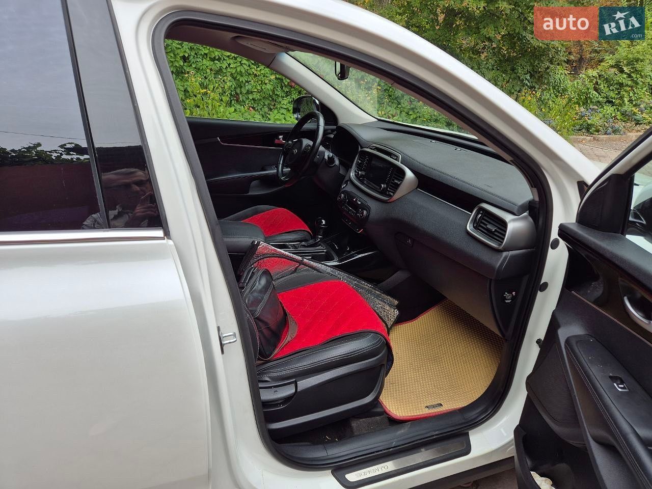 Kia Sorento 2017 VIN KNAPH81BDF5049676 фото оголошення 8 з 19
