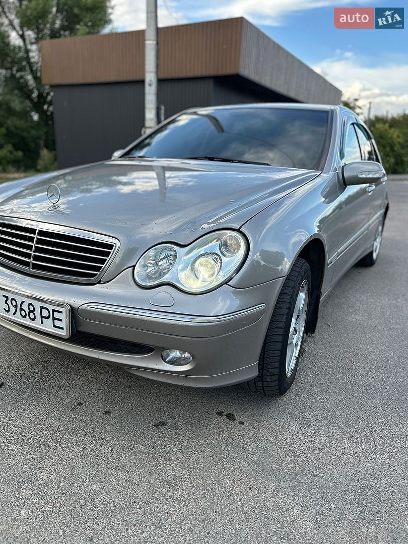 Mercedes-Benz C-Class 2003 VIN WDB2030461A505103 фото оголошення 2 з 22