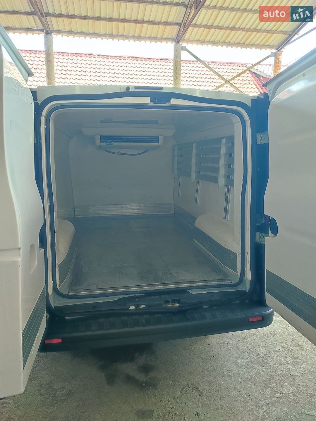Renault Trafic 2015 VIN VF13FL01853485356 фото оголошення 2 з 4