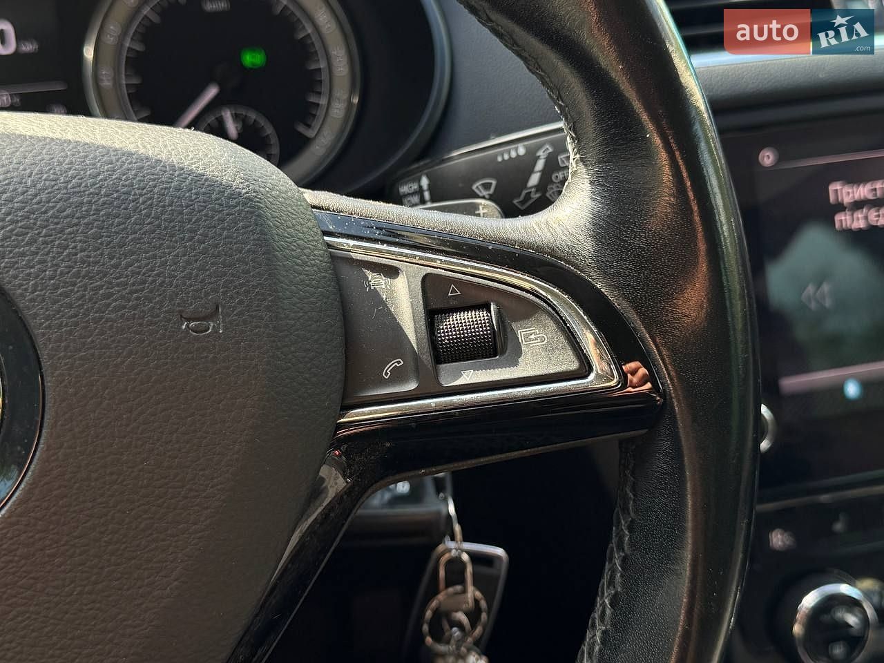 Skoda Octavia 2017 VIN TMBJJ7NE2J0133472 фото оголошення 21 з 30
