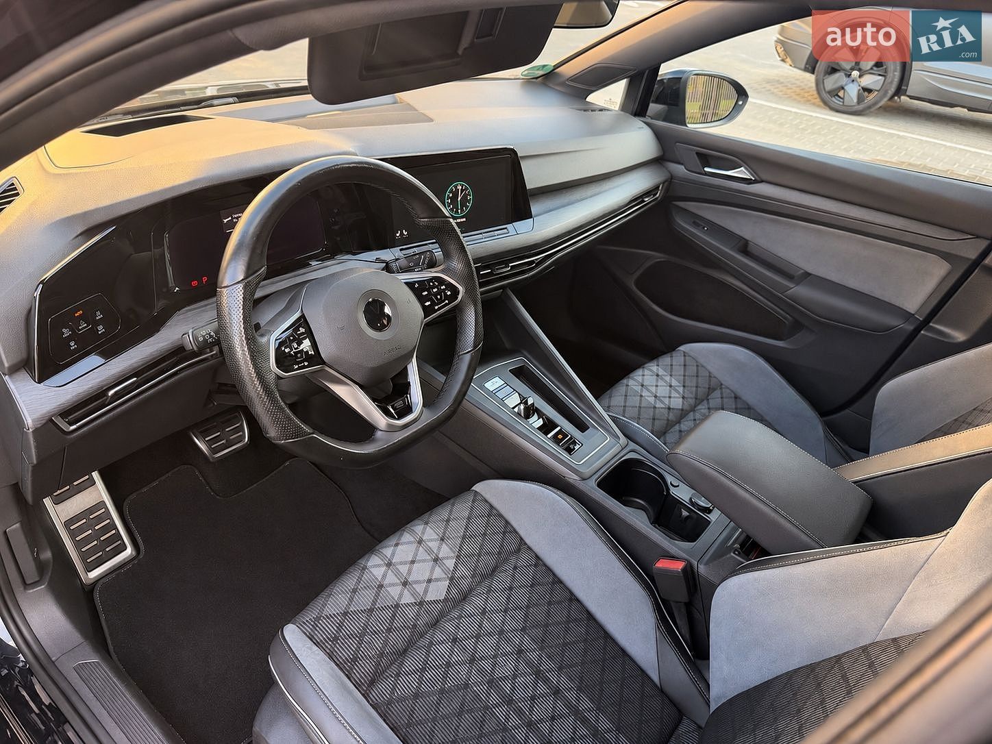 Volkswagen Golf 2021 VIN WVWZZZCDZNW505644 фото оголошення 9 з 16