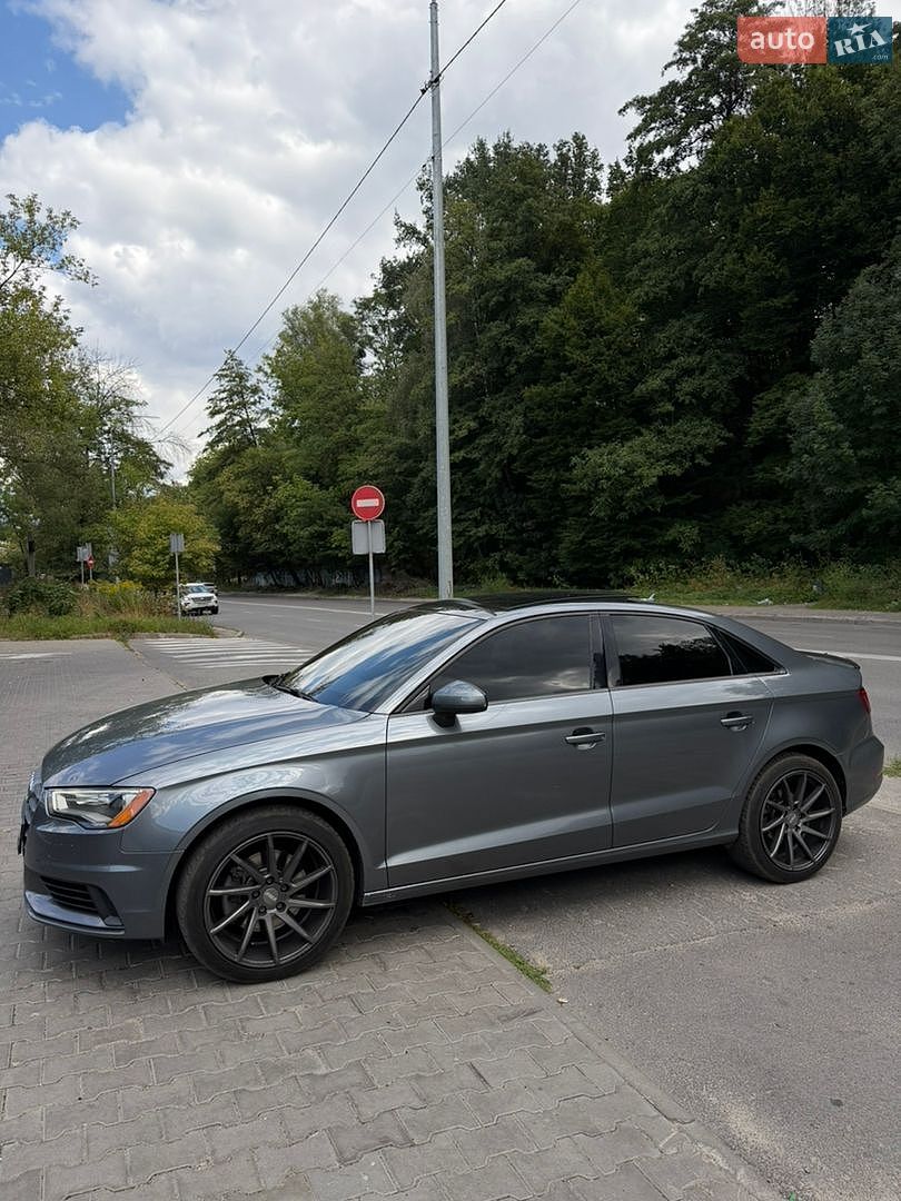 Audi A3 2015 VIN WAUBFGFF2F1125898 фото оголошення 3 з 11