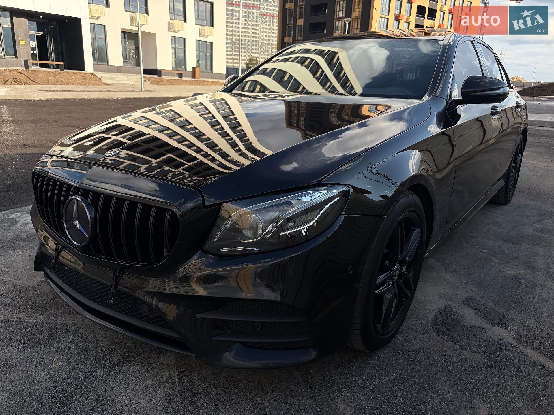 Mercedes-Benz E-Class 2018 VIN WDDZF4JB6JA468782 фото оголошення 26 з 67