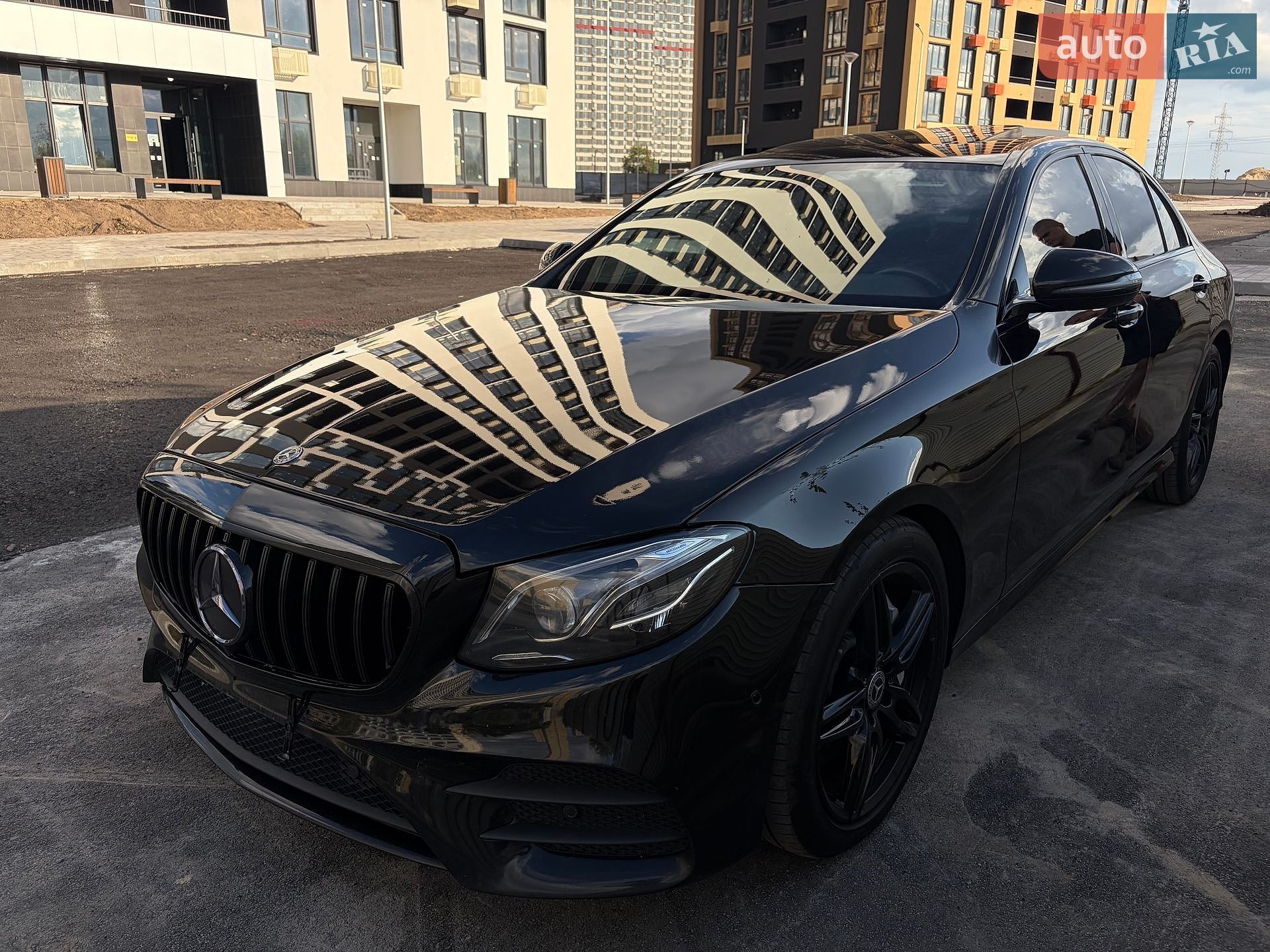 Mercedes-Benz E-Class 2018 VIN WDDZF4JB6JA468782 фото оголошення 35 з 67
