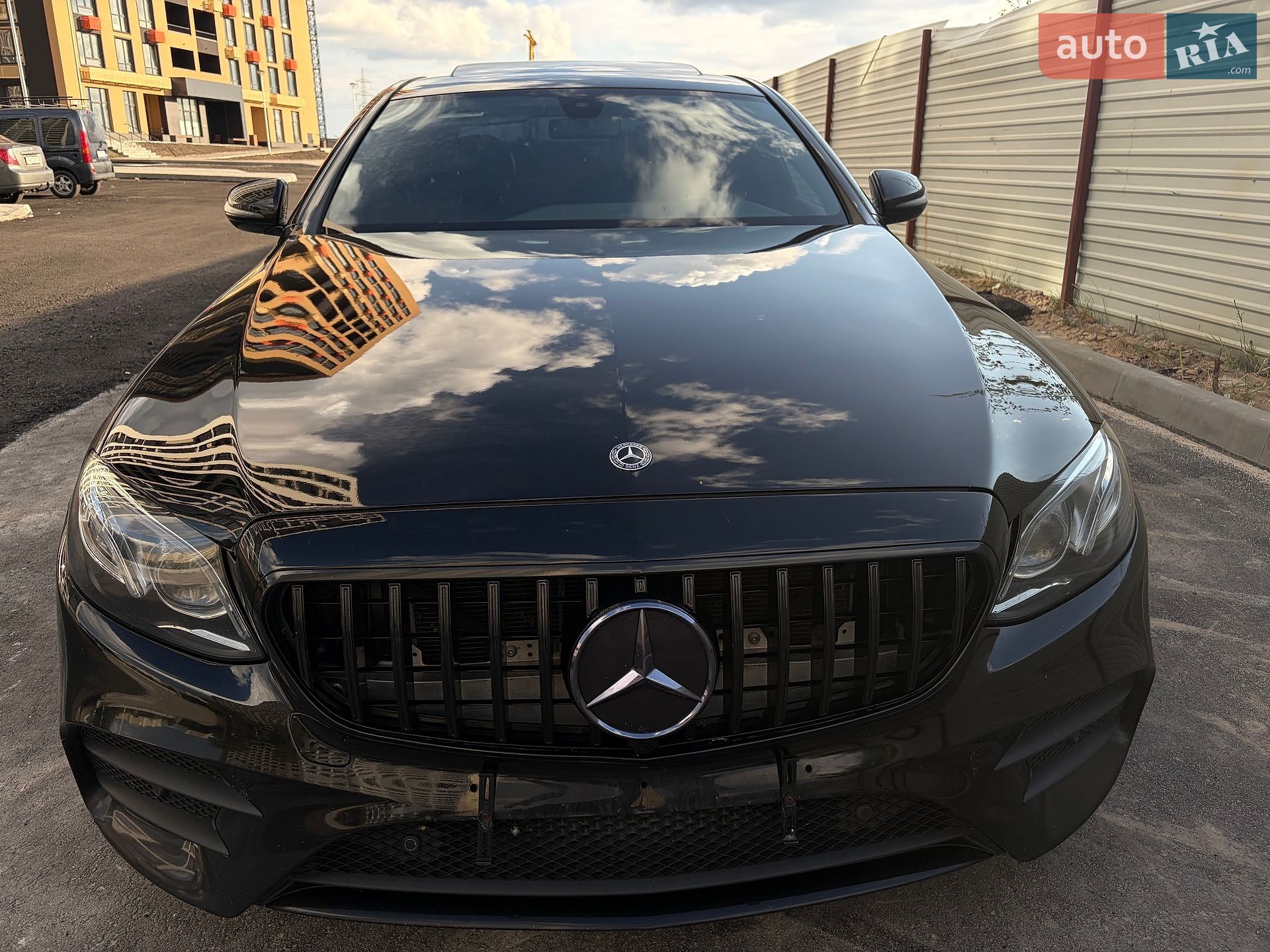 Mercedes-Benz E-Class 2018 VIN WDDZF4JB6JA468782 фото оголошення 40 з 67