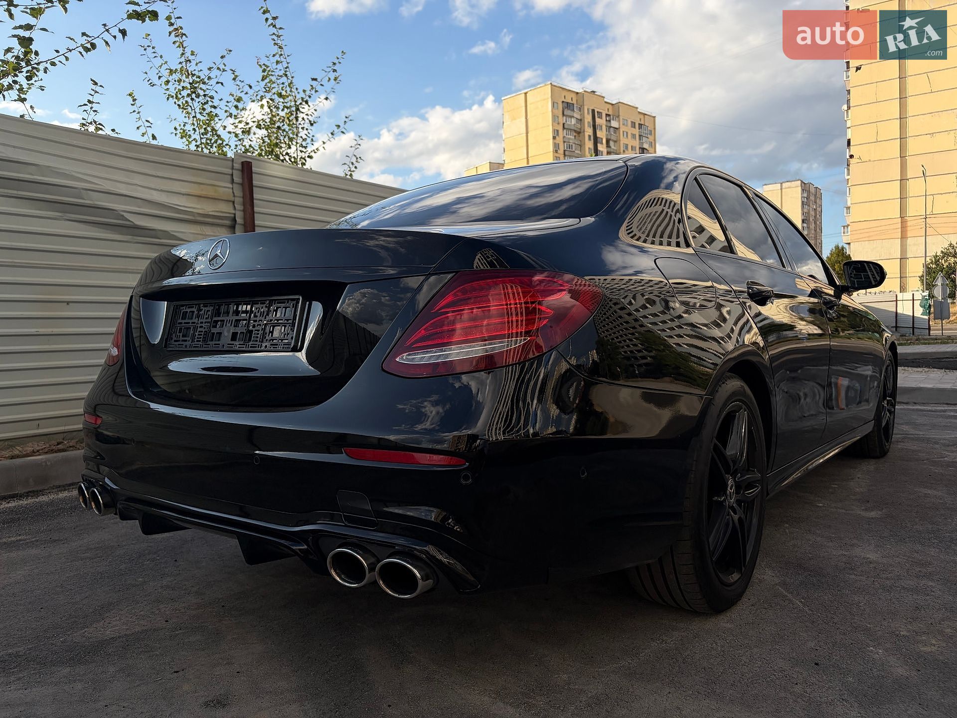 Mercedes-Benz E-Class 2018 VIN WDDZF4JB6JA468782 фото оголошення 45 з 67