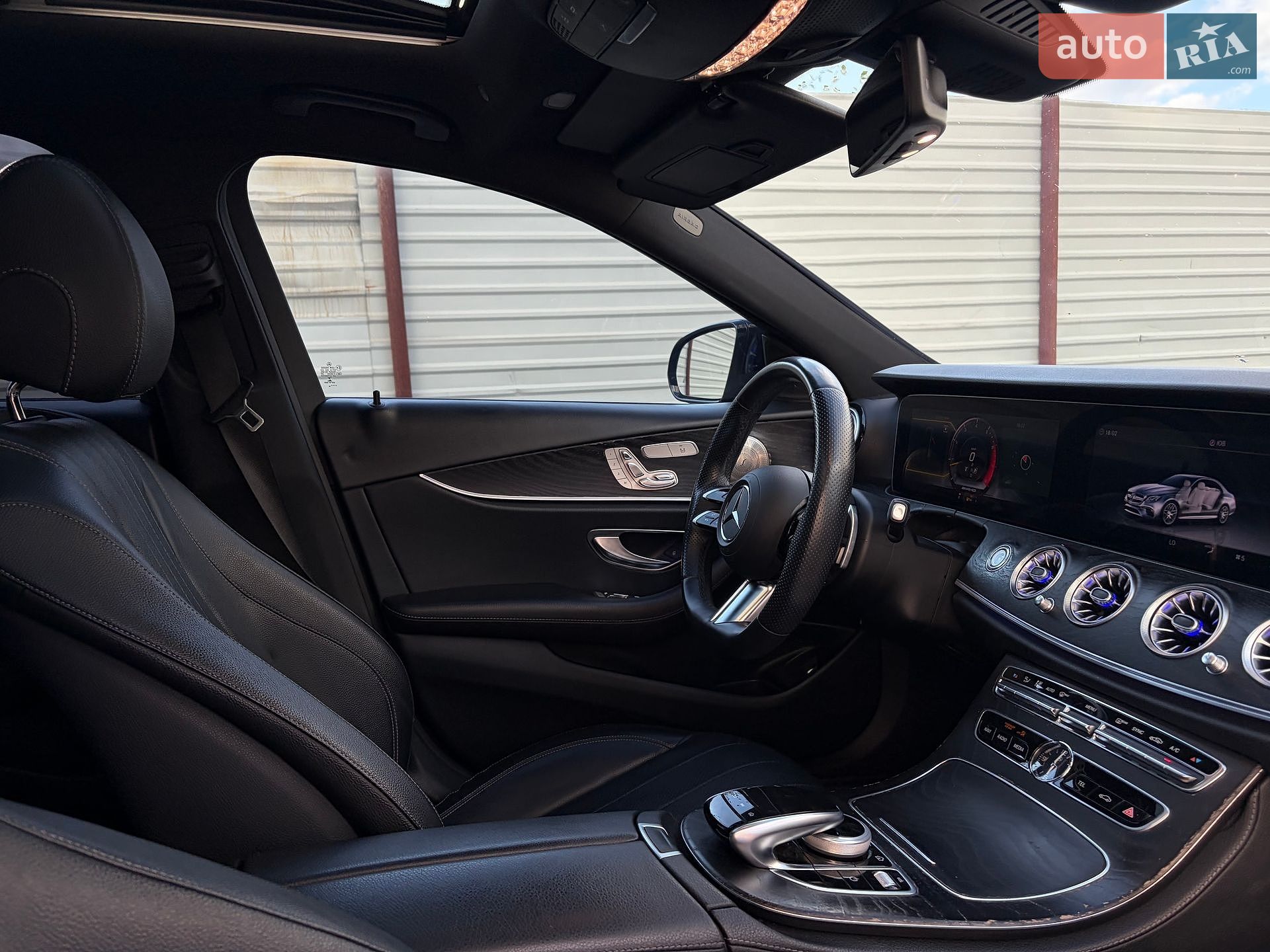 Mercedes-Benz E-Class 2018 VIN WDDZF4JB6JA468782 фото оголошення 50 з 67