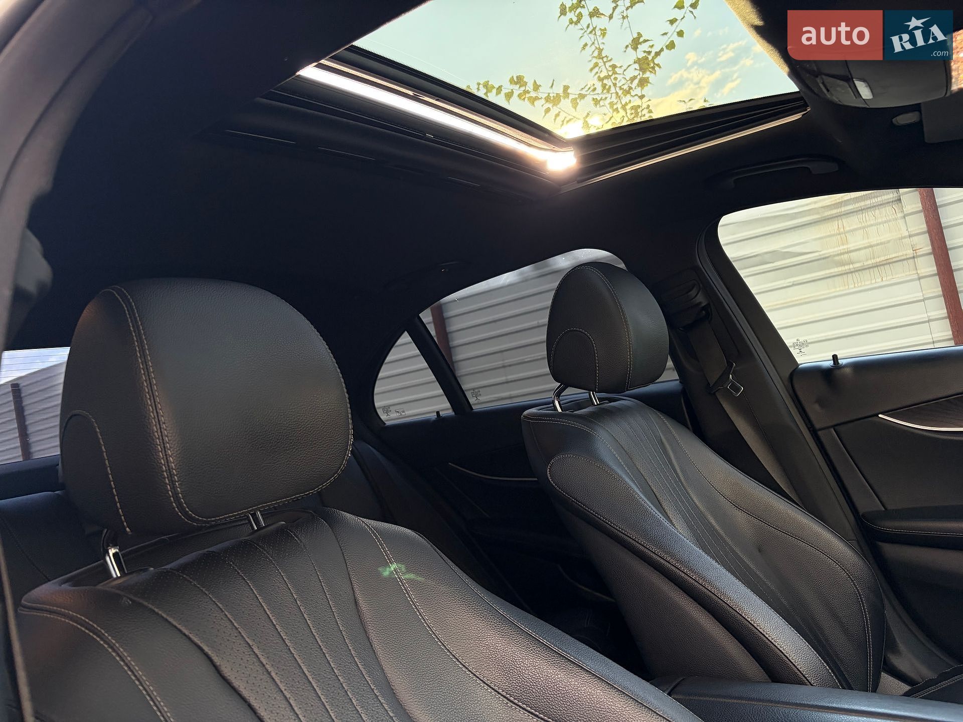 Mercedes-Benz E-Class 2018 VIN WDDZF4JB6JA468782 фото оголошення 61 з 67