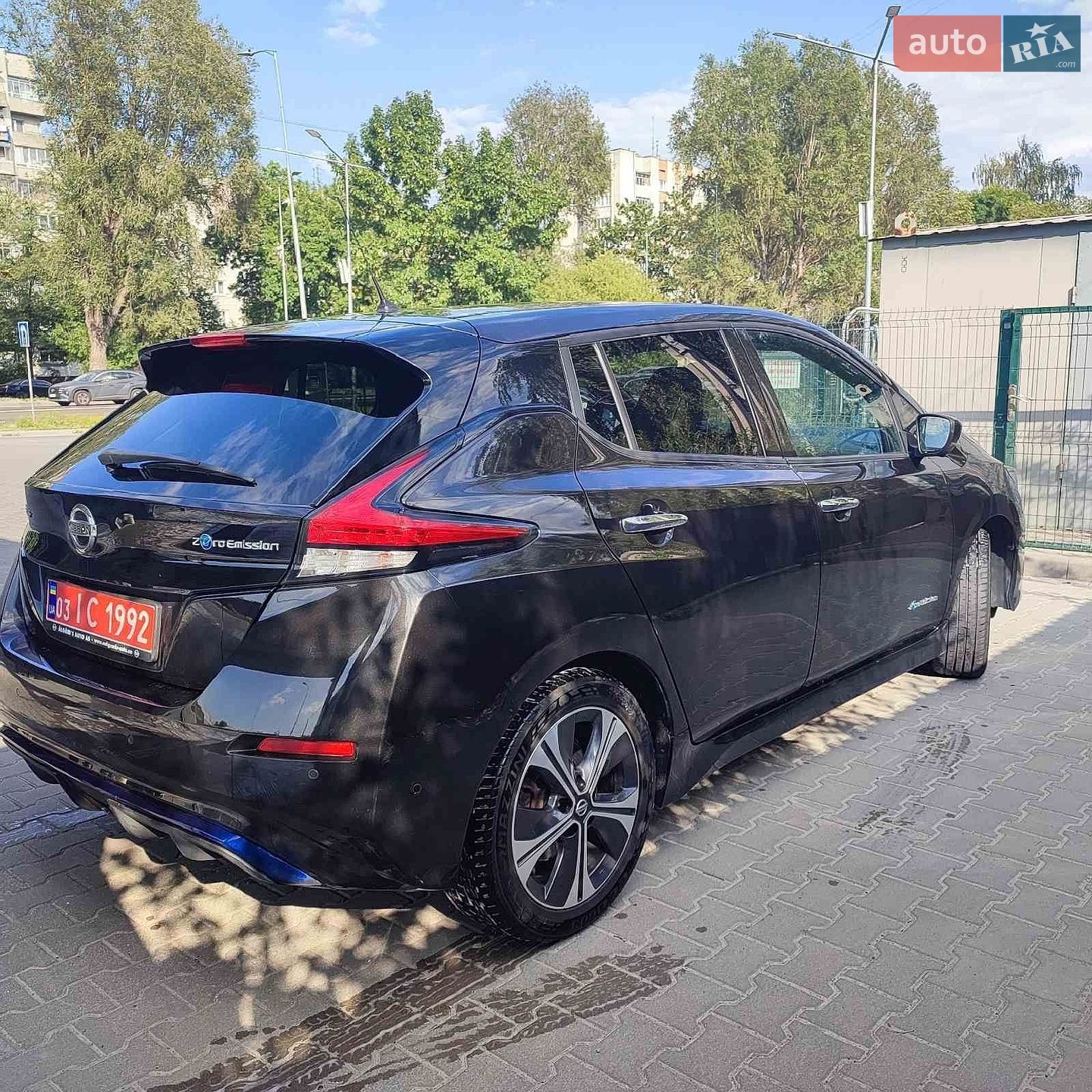Nissan Leaf 2018 VIN SJNFAAZE1U0019885 фото оголошення 4 з 37