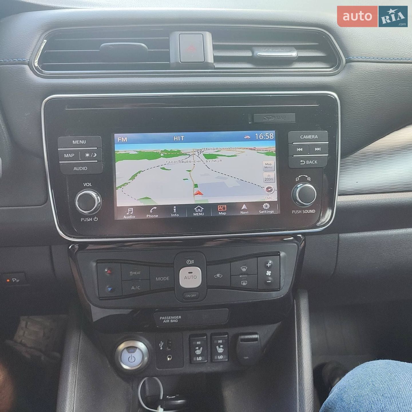Nissan Leaf 2018 VIN SJNFAAZE1U0019885 фото оголошення 15 з 37