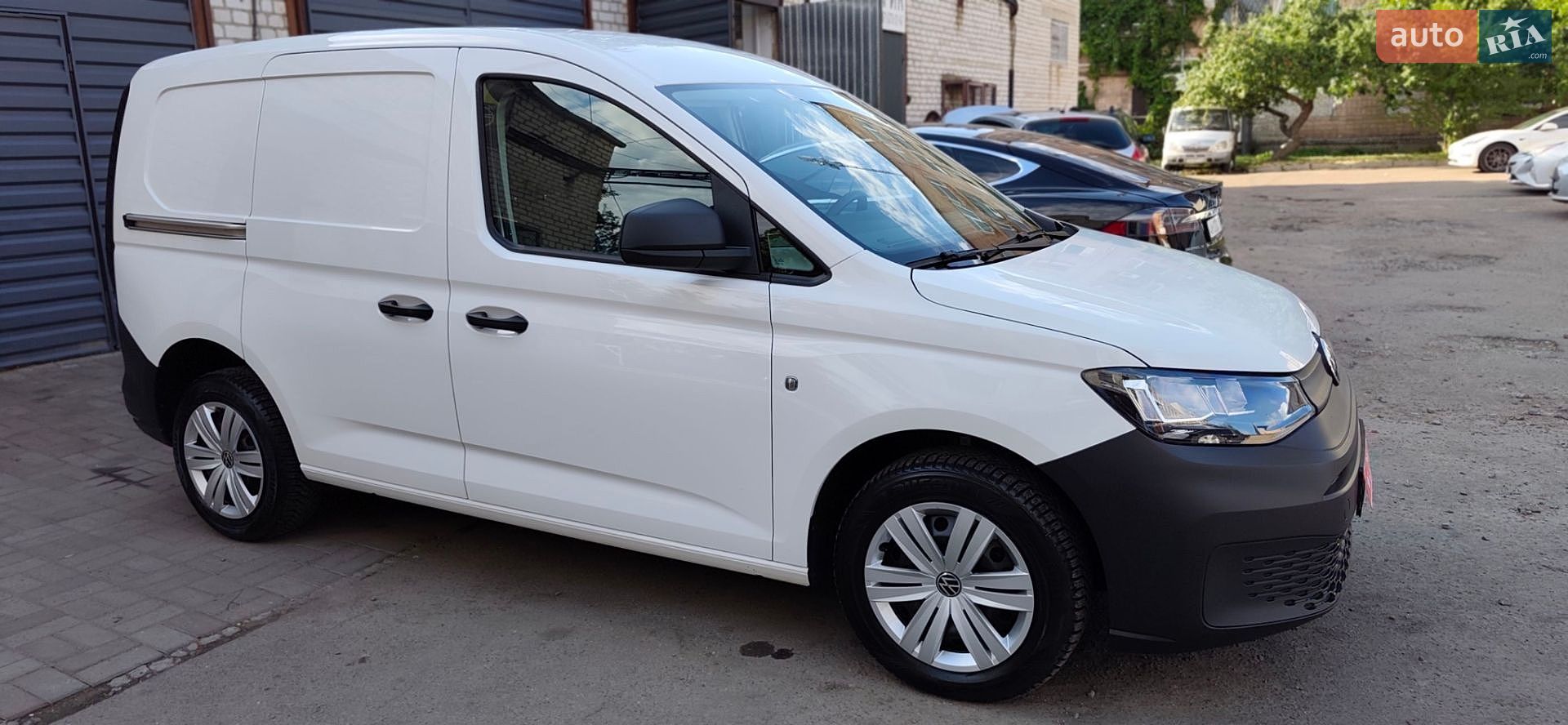 Volkswagen Caddy 2021 VIN WV1ZZZSKZNX018057 фото оголошення 2 з 55