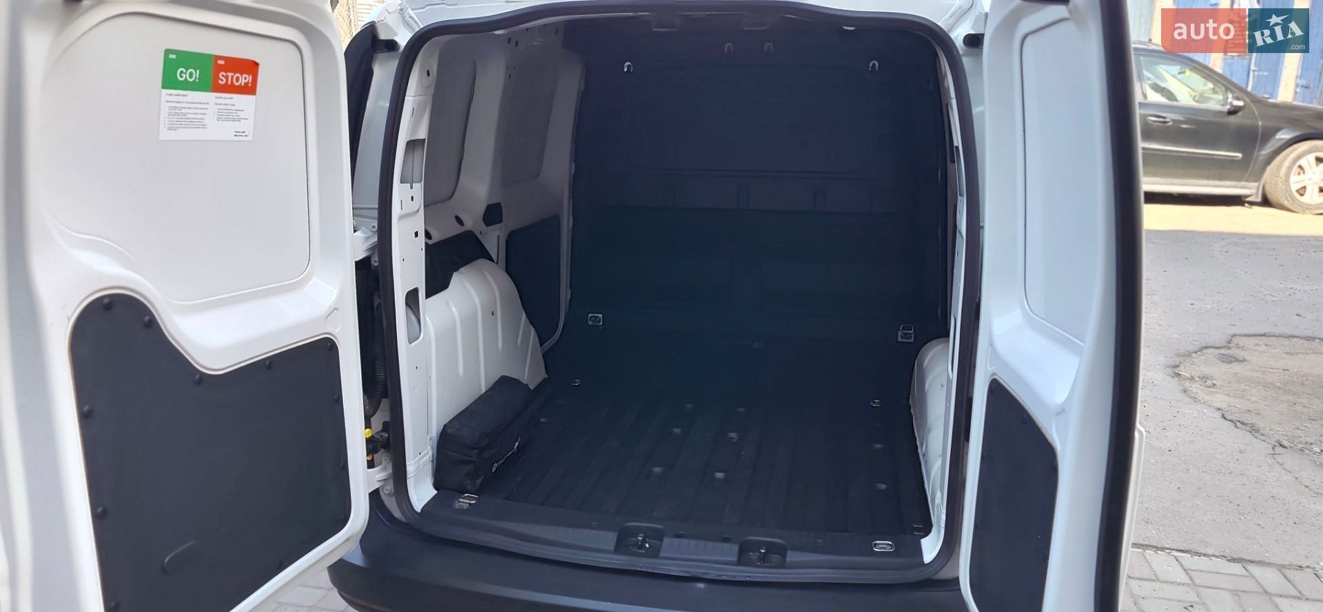 Volkswagen Caddy 2021 VIN WV1ZZZSKZNX018057 фото оголошення 23 з 55