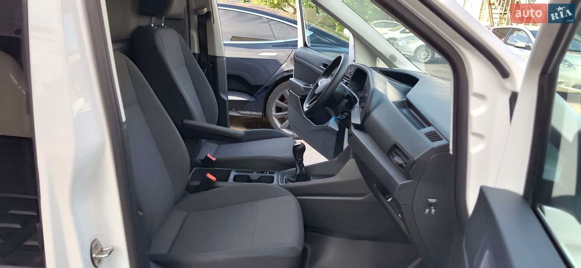 Volkswagen Caddy 2021 VIN WV1ZZZSKZNX018057 фото оголошення 30 з 55