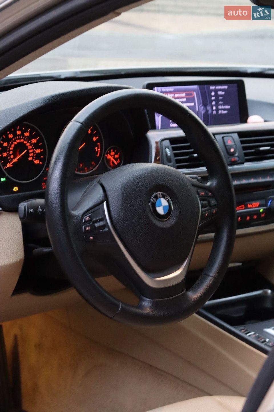 BMW 3 Series 2012 VIN WBA3A5C59DF359488 фото оголошення 13 з 19