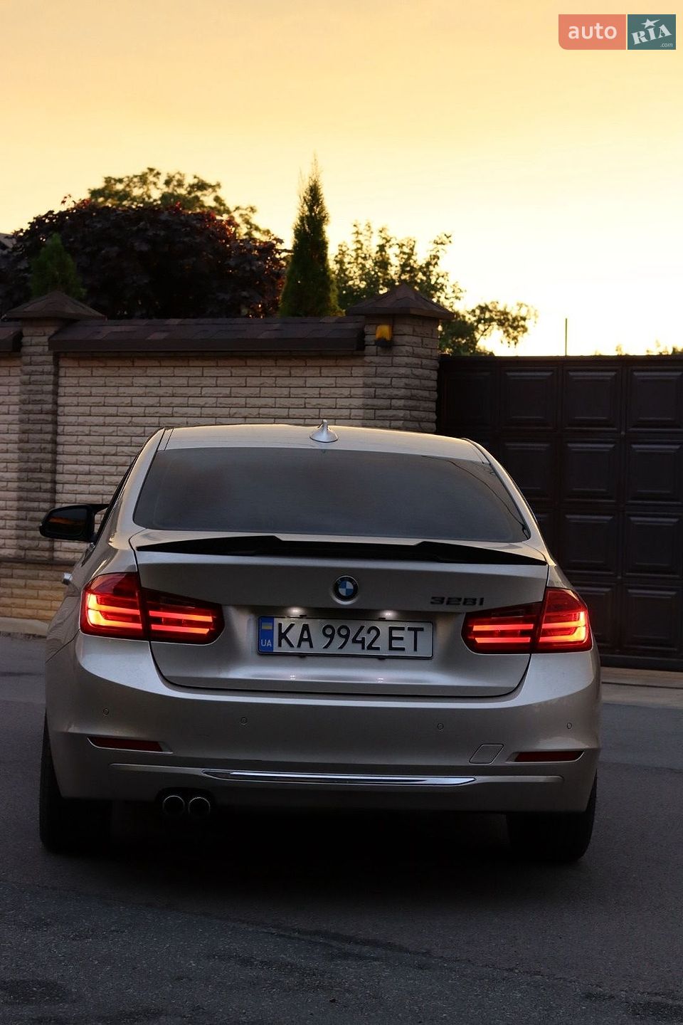 BMW 3 Series 2012 VIN WBA3A5C59DF359488 фото оголошення 4 з 16