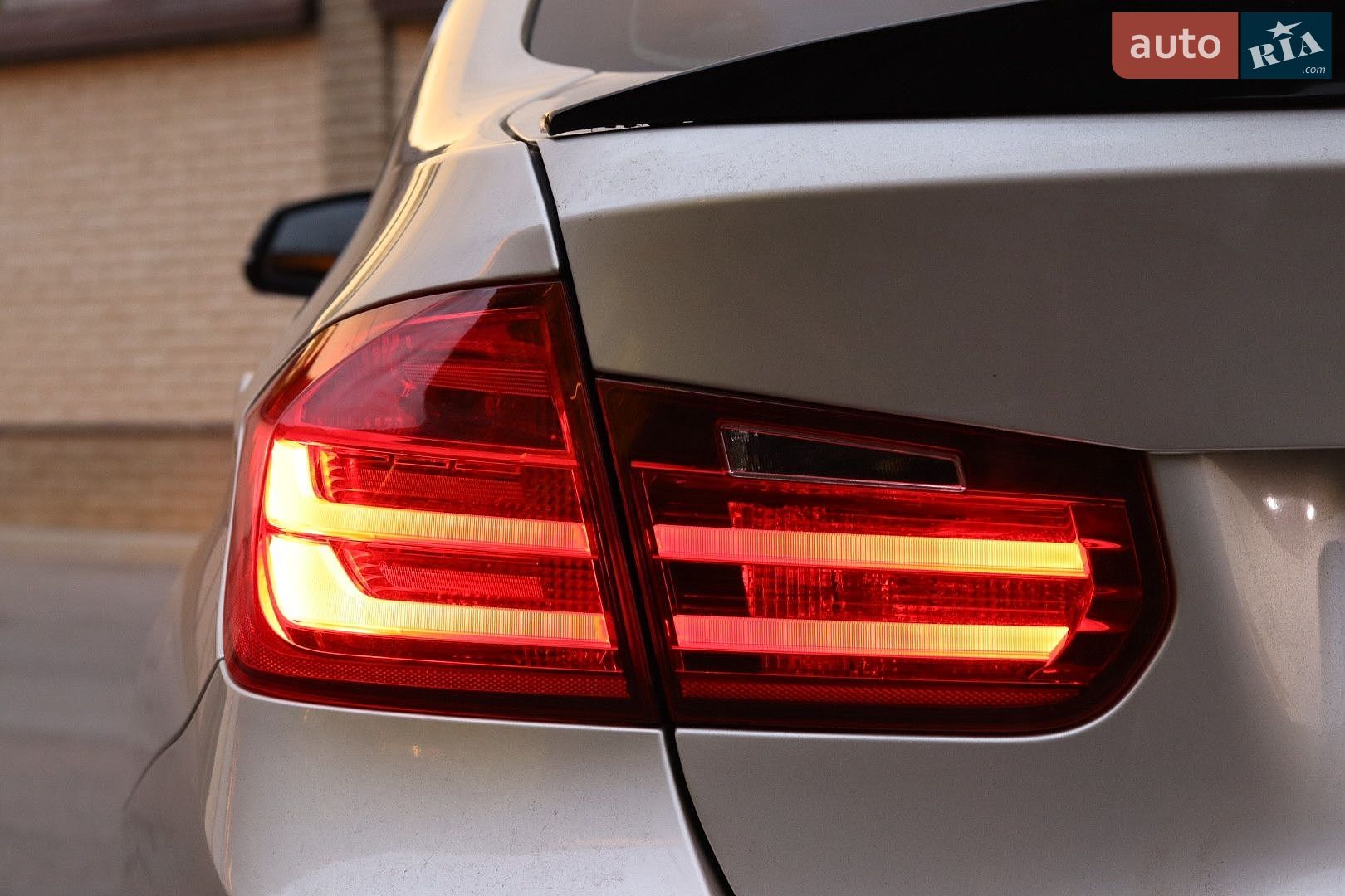 BMW 3 Series 2012 VIN WBA3A5C59DF359488 фото оголошення 15 з 16