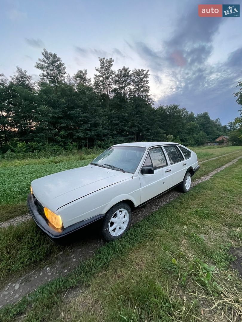Volkswagen Passat 1986 VIN WVWZZZ32ZGE093075 фото оголошення 80 з 80