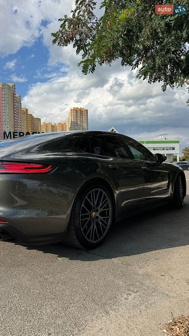 Porsche Panamera 2022 VIN WP0AJ2A72PL101140 фото оголошення 5 з 32