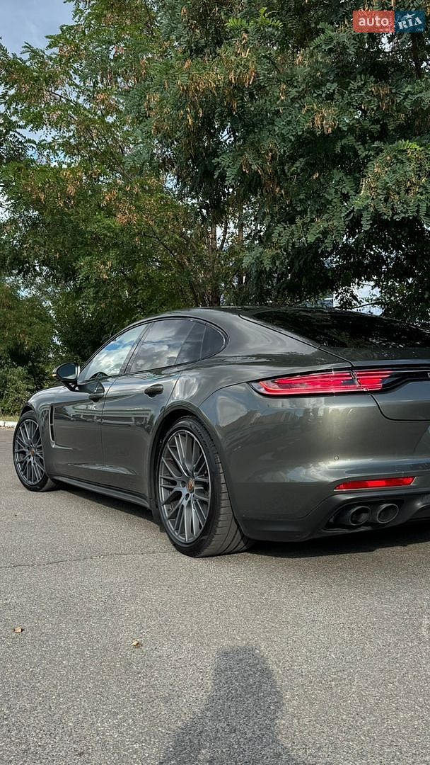 Porsche Panamera 2022 VIN WP0AJ2A72PL101140 фото оголошення 4 з 32