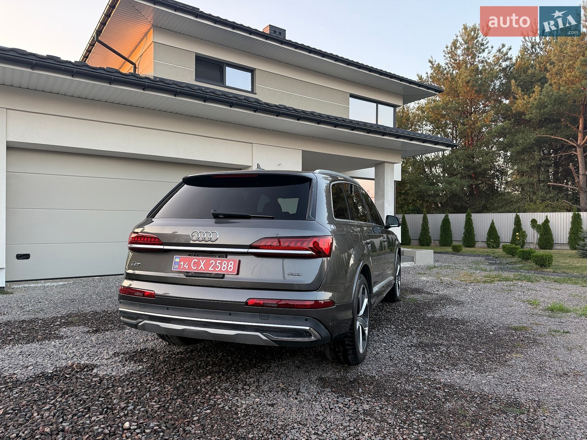 Audi Q7 2020 VIN WA1LXAF72LD004285 фото оголошення 7 з 24
