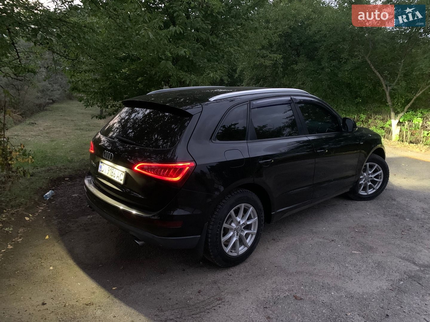 Audi Q5 2011 VIN WAUZZZ8R0BA091091 фото оголошення 8 з 32