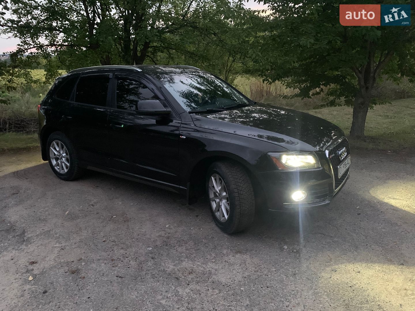 Audi Q5 2011 VIN WAUZZZ8R0BA091091 фото оголошення 7 з 32