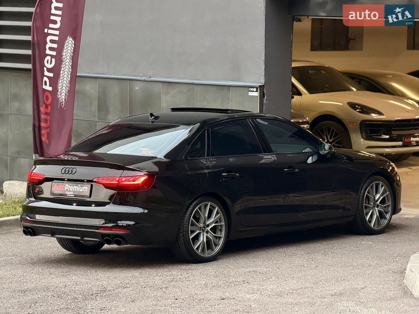 Audi S4 2022 VIN WAUC4AF45PA009778 фото оголошення 9 з 35