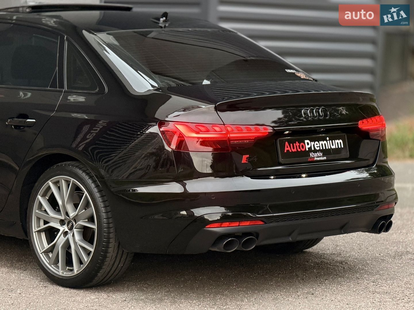 Audi S4 2022 VIN WAUC4AF45PA009778 фото оголошення 10 з 35