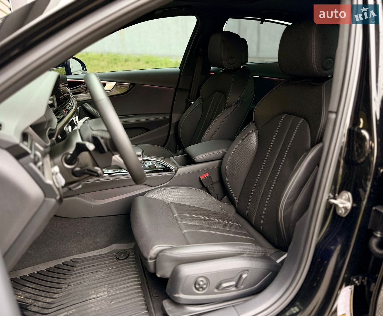 Audi S4 2022 VIN WAUC4AF45PA009778 фото оголошення 16 з 35