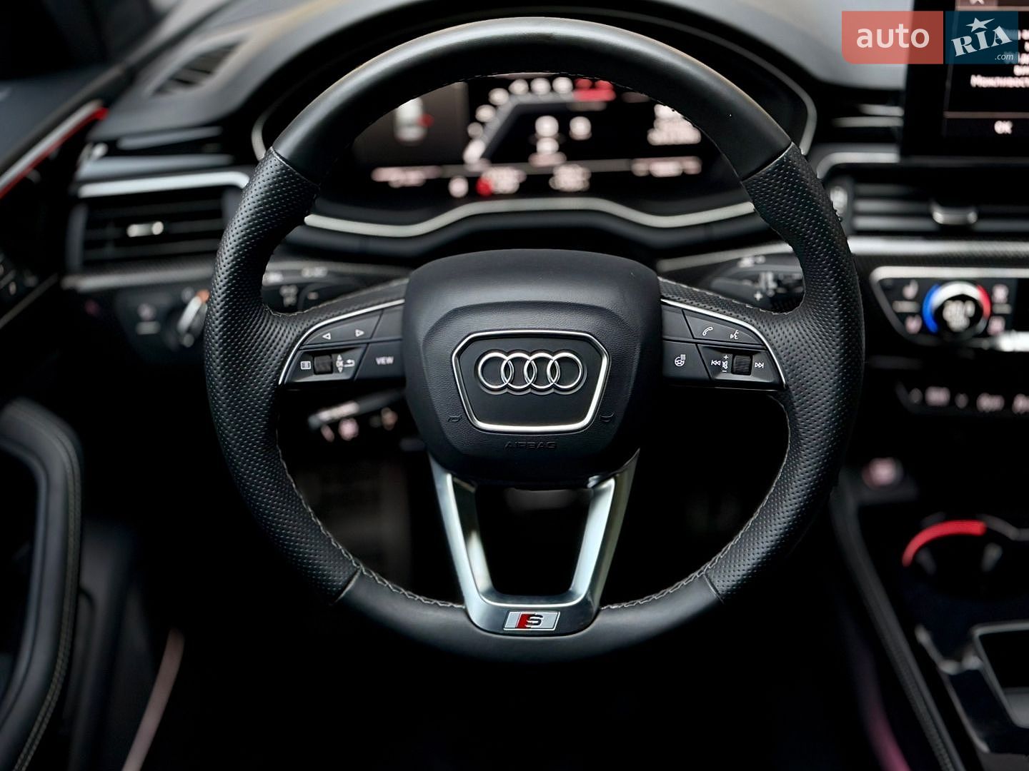 Audi S4 2022 VIN WAUC4AF45PA009778 фото оголошення 28 з 35