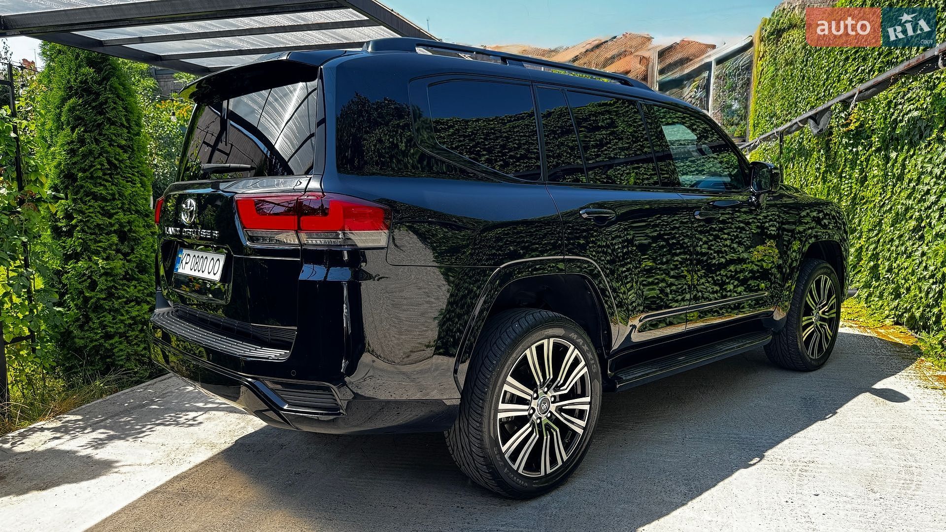 Toyota Land Cruiser 2023 VIN JTMAAABJ604041903 фото оголошення 5 з 15