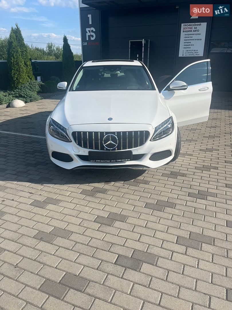 Mercedes-Benz C-Class 2015 VIN WDDWF0FB4GF290631 фото оголошення 3 з 38