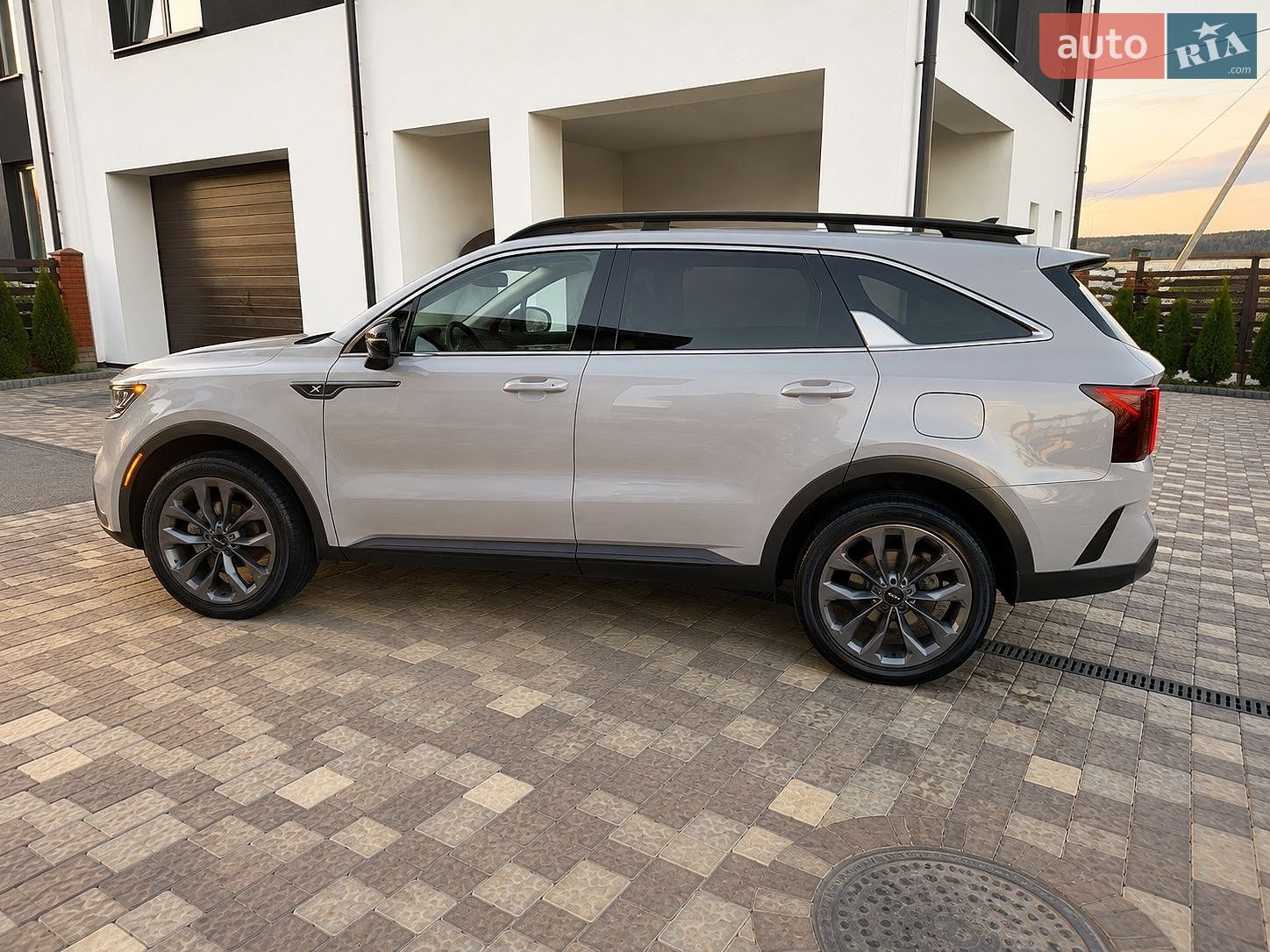 Kia Sorento 2021 VIN 5XYRHDLF3NG098711 фото оголошення 3 з 27