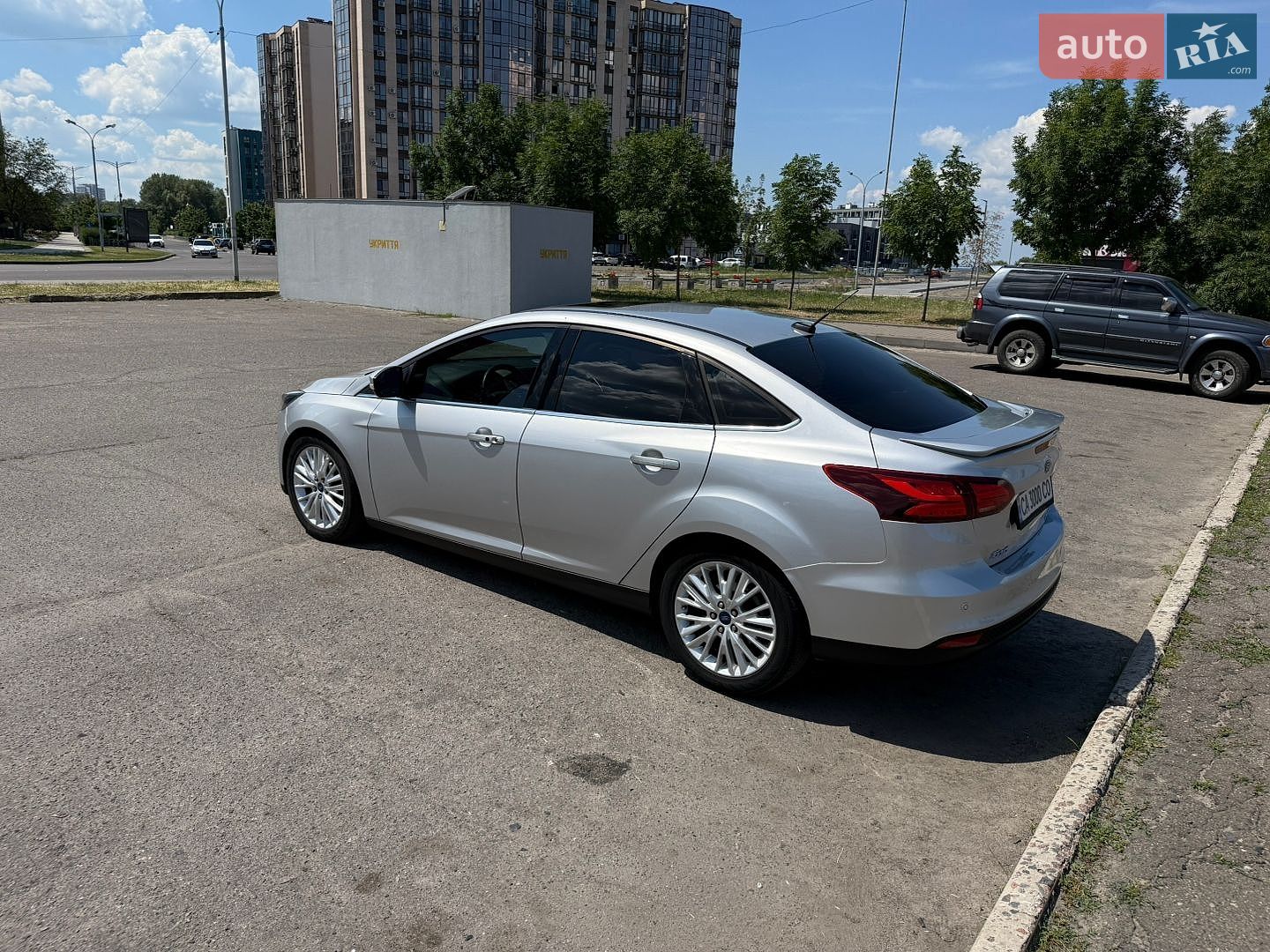 Ford Focus 2018 VIN 1FADP3J2XJL279655 фото оголошення 7 з 53