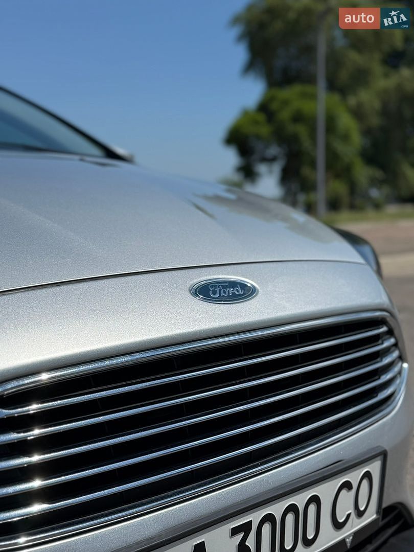 Ford Focus 2018 VIN 1FADP3J2XJL279655 фото оголошення 16 з 53
