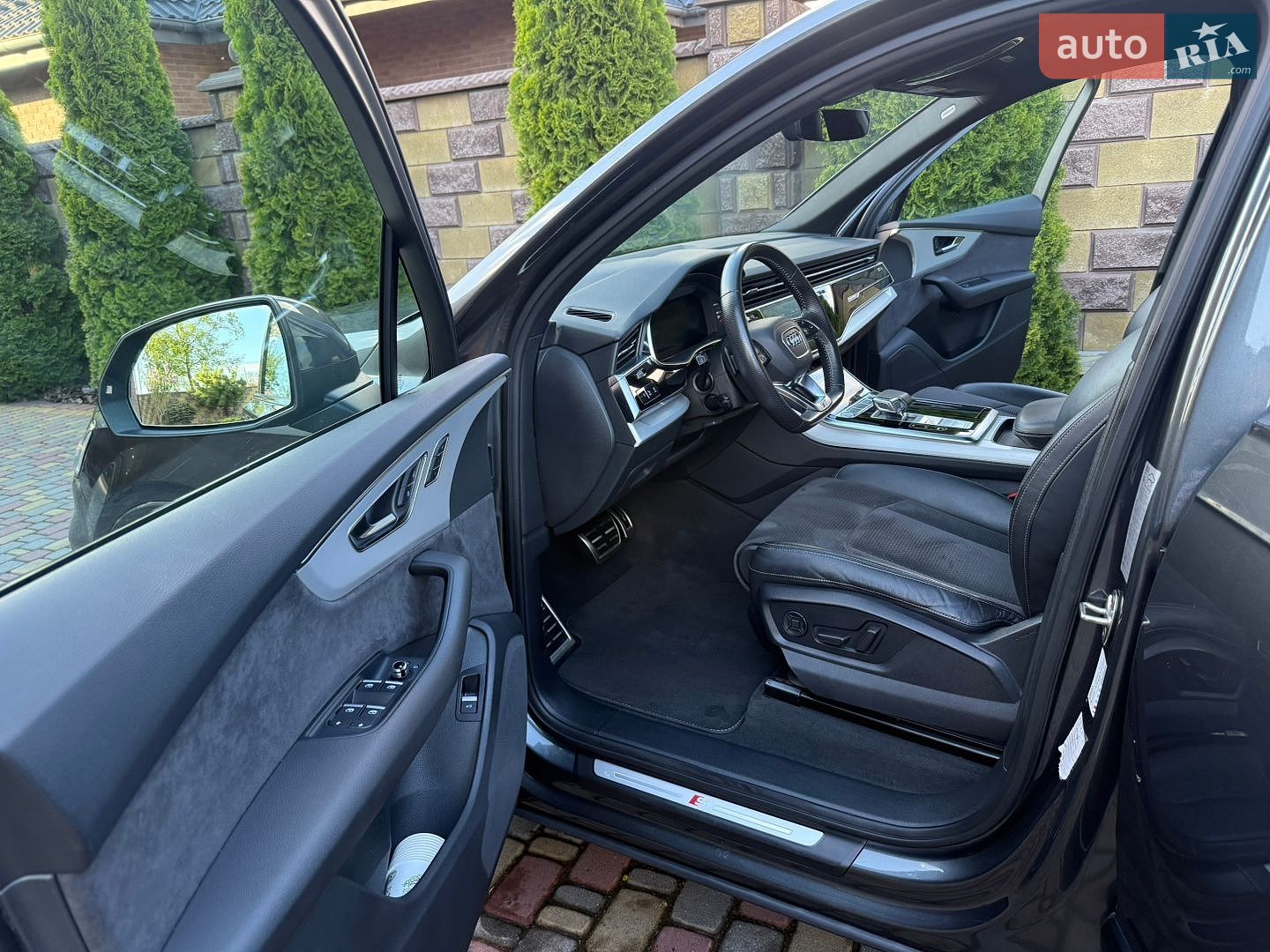 Audi Q7 2020 VIN WAUZZZ4M3LD026732 фото оголошення 30 з 87