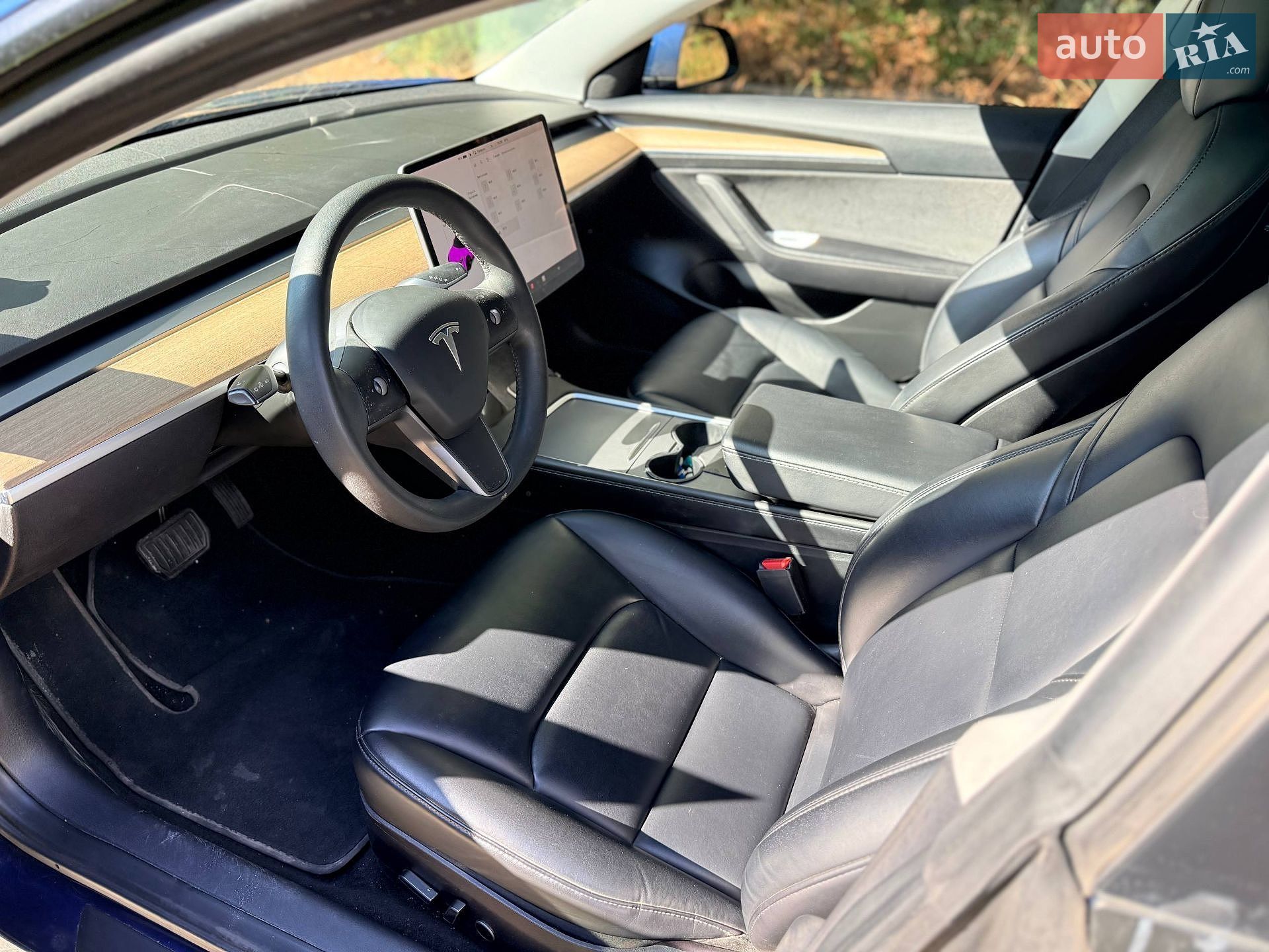 Tesla Model 3 2021 VIN 5YJ3E1EAXMF095213 фото оголошення 6 з 9