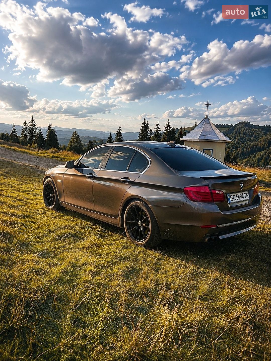BMW 5 Series 2011 VIN WBAXG11030DW29403 фото оголошення 2 з 32