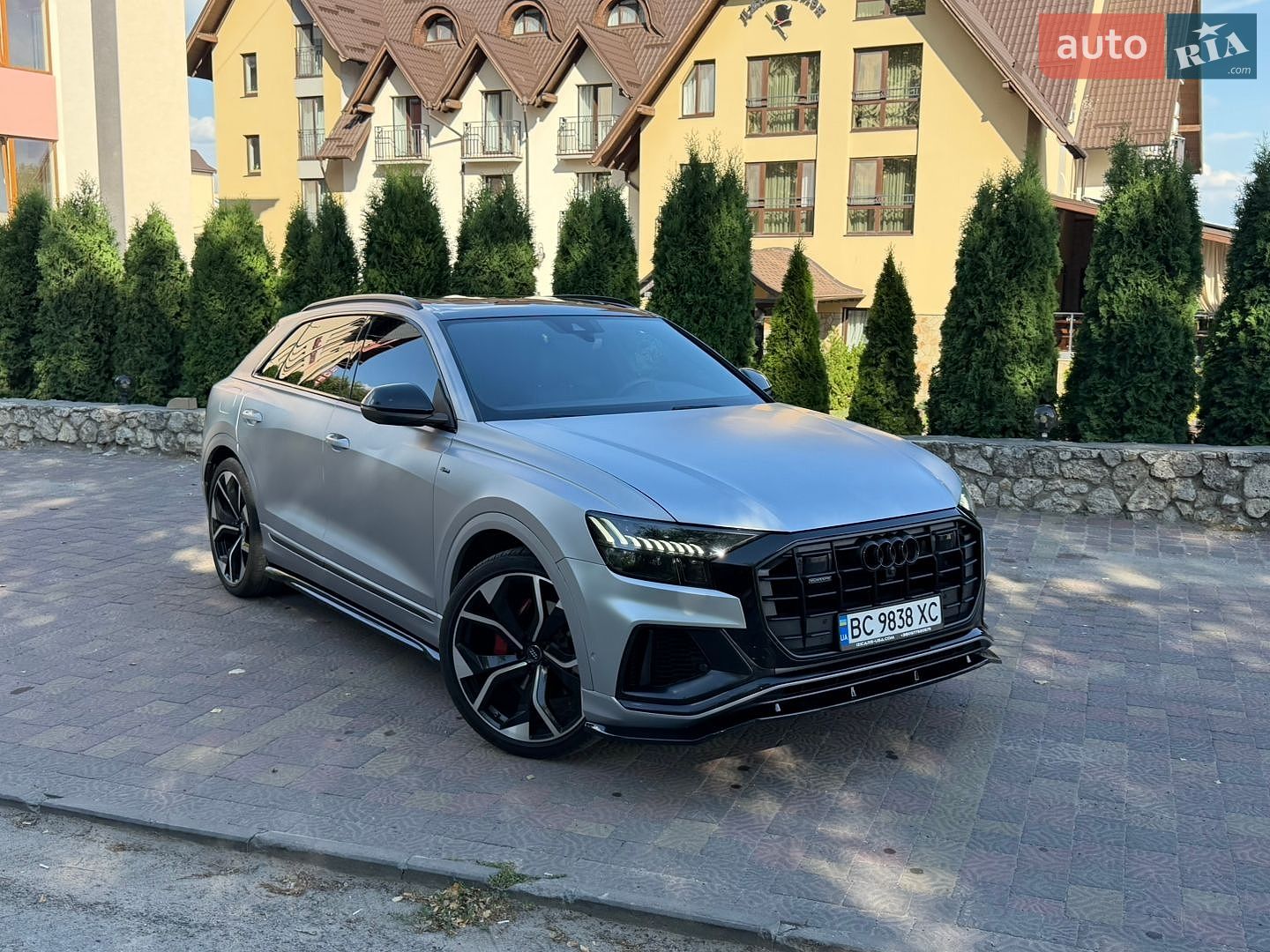 Audi Q8 2019 VIN WA1EVAF15KD036205 фото оголошення 2 з 55