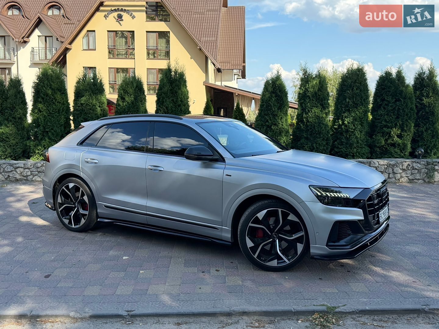 Audi Q8 2019 VIN WA1EVAF15KD036205 фото оголошення 3 з 55