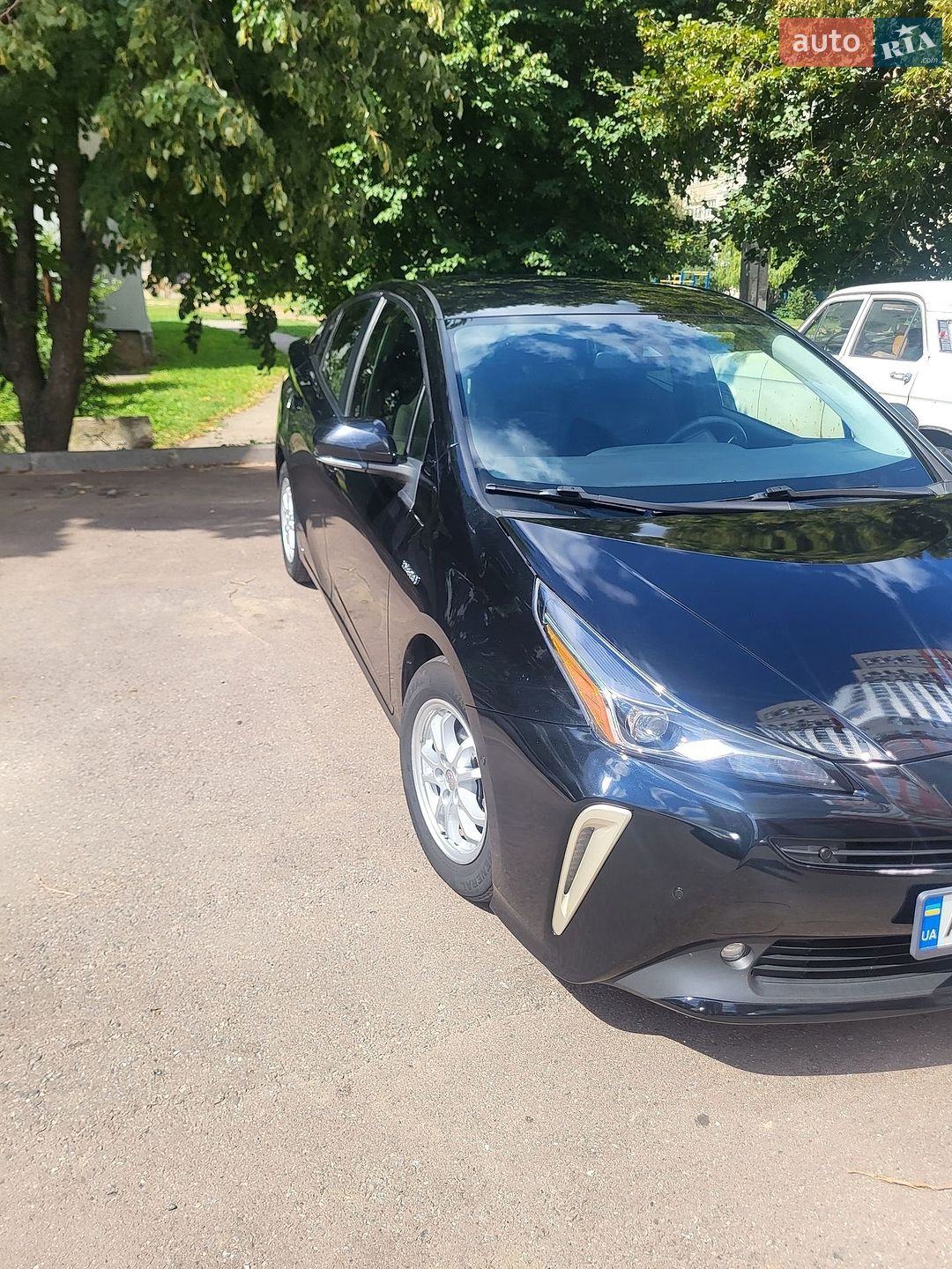 Toyota Prius 2022 VIN JTDL9MFU9N3035565 фото оголошення 15 з 23